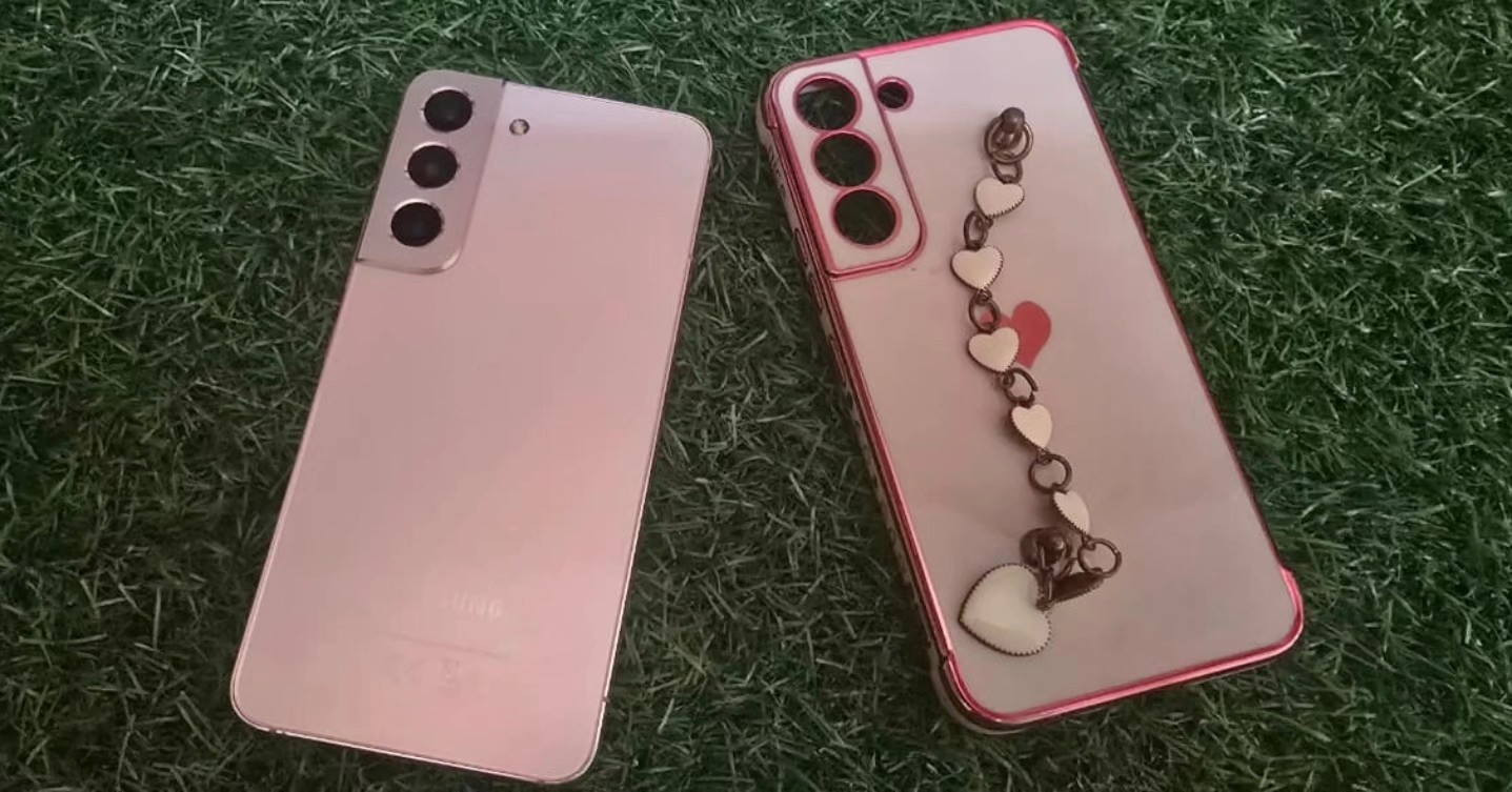 Samsung S22 - Image 2